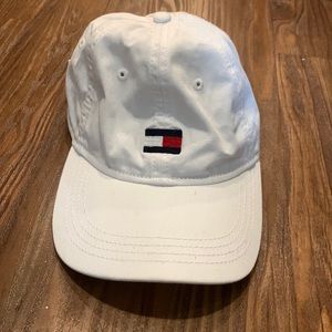 Tommy Hilfiger Authentic hat